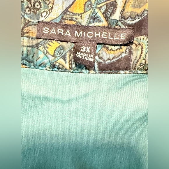 Sara Michelle Teal and Gold Floral Blouse - Picture 5 of 7